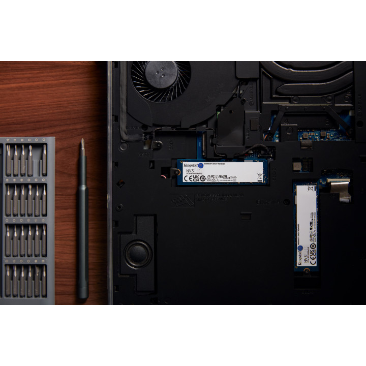 Kingston Technology 500G NV3 M.2 2280 NVMe SSD — vue 3