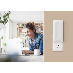 NETGEAR EAX17 — Répéteur Wi-Fi 6 AX1800
