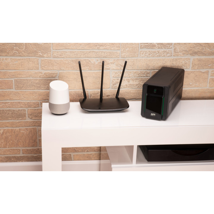 APC Back-UPS BX750MI Alimentation de secours - 750 VA, 4x C13, USB — vue 3