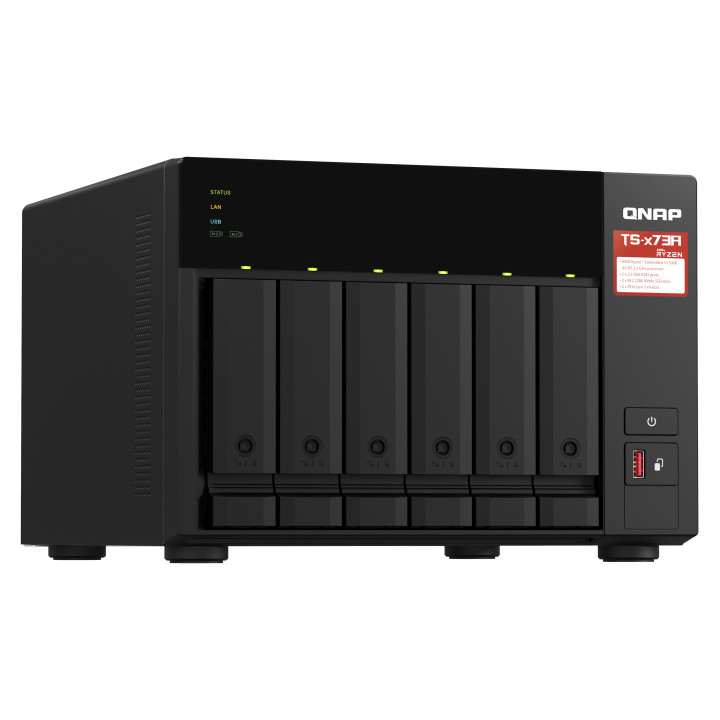 QNAP TS-673A NAS Tower Ryzen Embedded V1500B 8 Go DDR4 0 To QNAP Turbo System Noir — vue 3