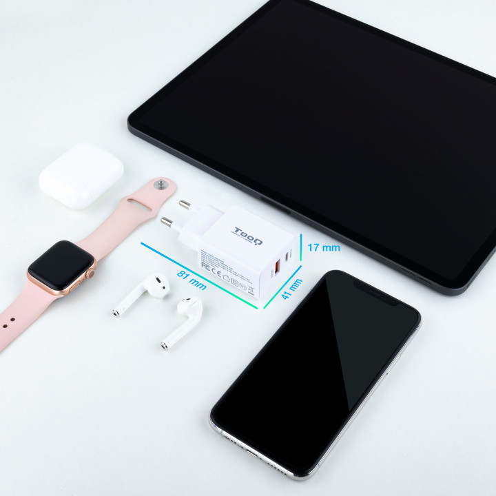 TooQ TQWC-2SC04WT chargeur d'appareils mobiles Universel Blanc Secteur Charge rapide Intérieure — vue 3